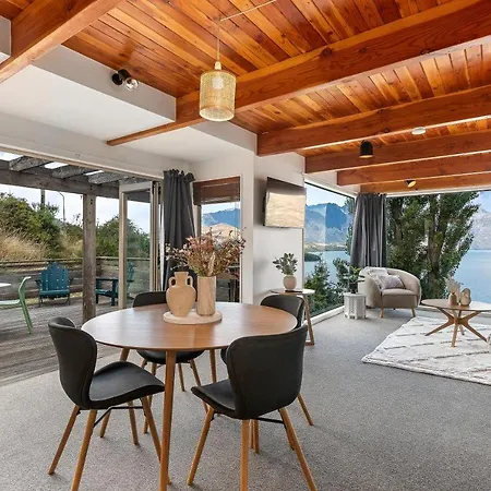 Spacious Relaxing Home Queenstown Exterior photo